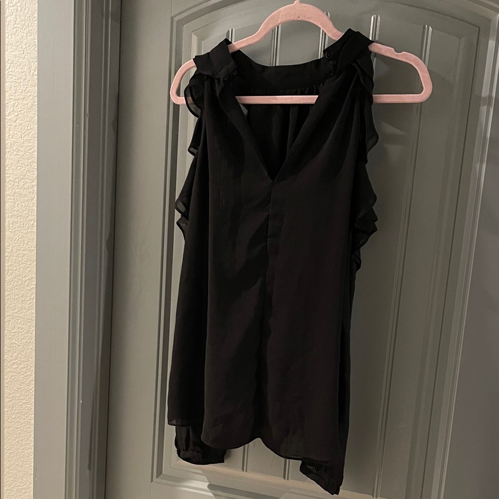 Chic Black Ruffle Sleeveless Blouse